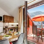 Alpine Inspiration - Happy Cesana Torinese